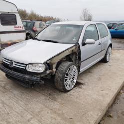 Volkswagen Golf, 2000г., 184693 км, 111 €