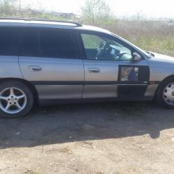 Opel Omega, 1995г., 235760 км, 111 €