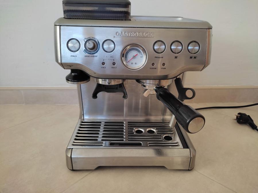 Продавам кафемашини внос от Германия робот Gastroback Espresso