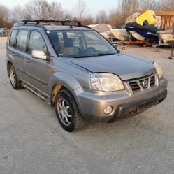 Nissan X-Trail, 2003г., 180530 км, 111 €