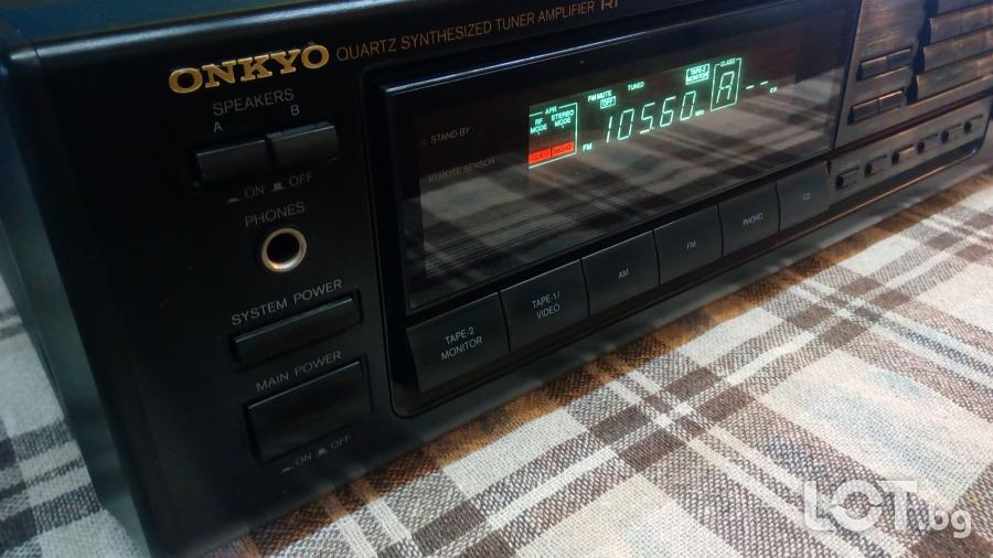 Onkyo TX - 7820 Quartz Synthesized Tuner Amplifier