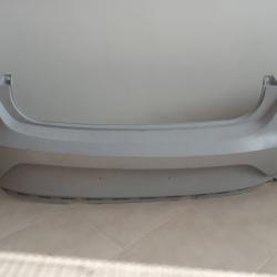 Продавам Нова задна броня за Seat