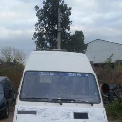 Бус Renault Trafic 2.1д на части