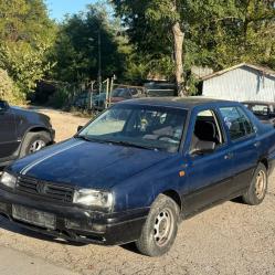 Volkswagen Vento, 1996г., 200000 км, 111 €