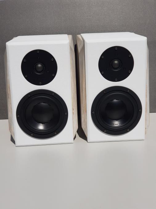 Белите Лебеди, Highend качество на звук