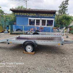 Туристическо ремарке Repo с пътеки до 750kg.