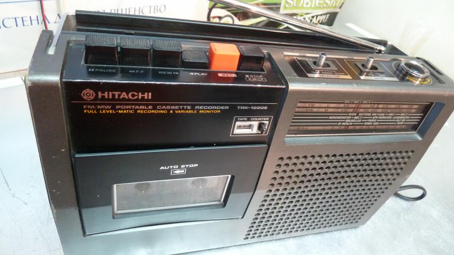Радиокасетофон Hitachi