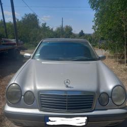Mercedes-Benz E220, 1998г., 192000 км, 111 €