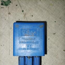 Реле Valeo Пежо. Ситроен 73922902. 9753498780-00 12v.